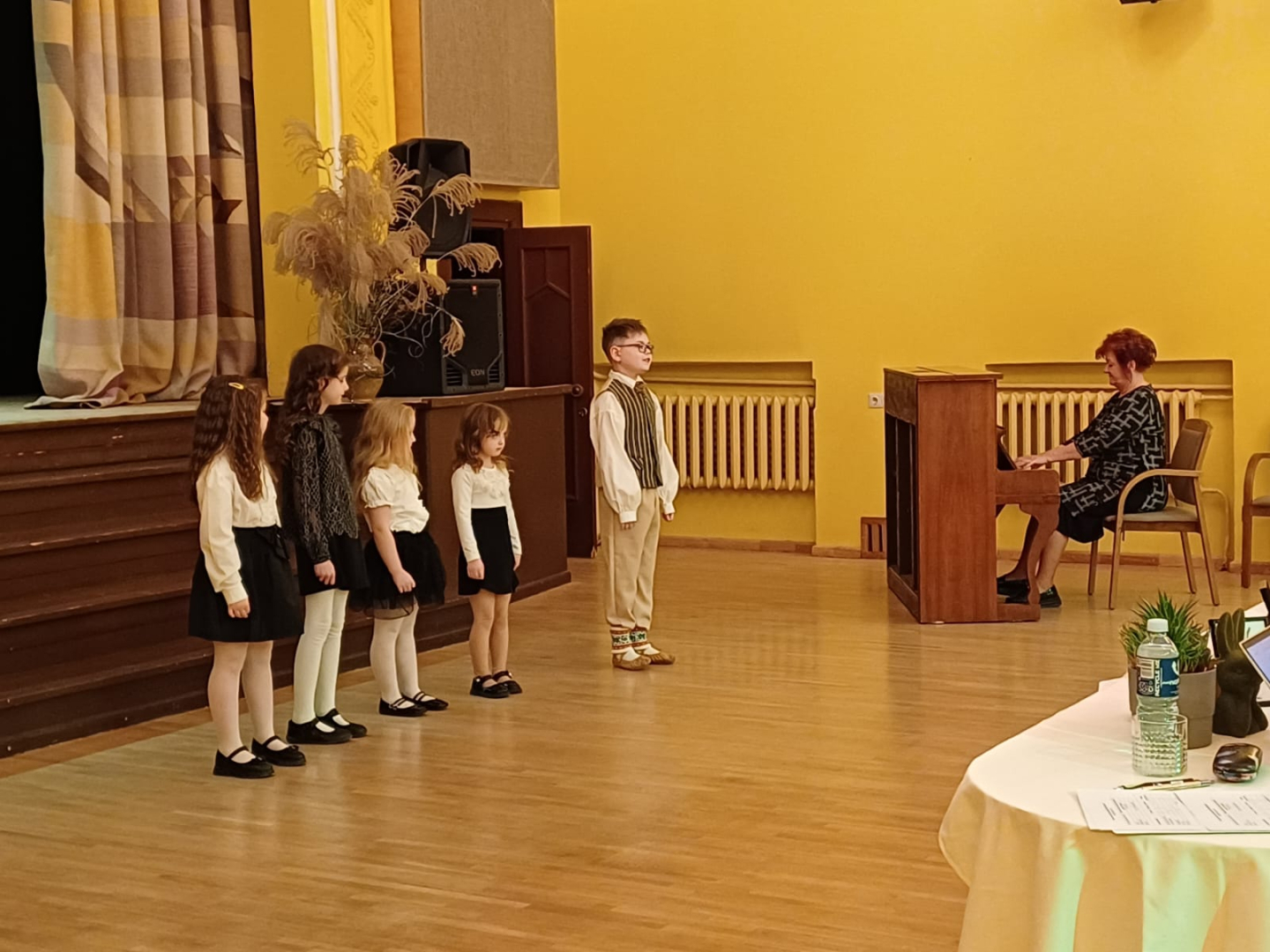 Foto no ansambļu skates