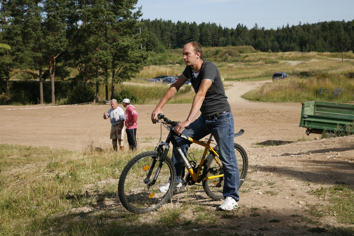 "Skrienam pēc smukuma!" pasākums ģimenēm Melnezera trasē