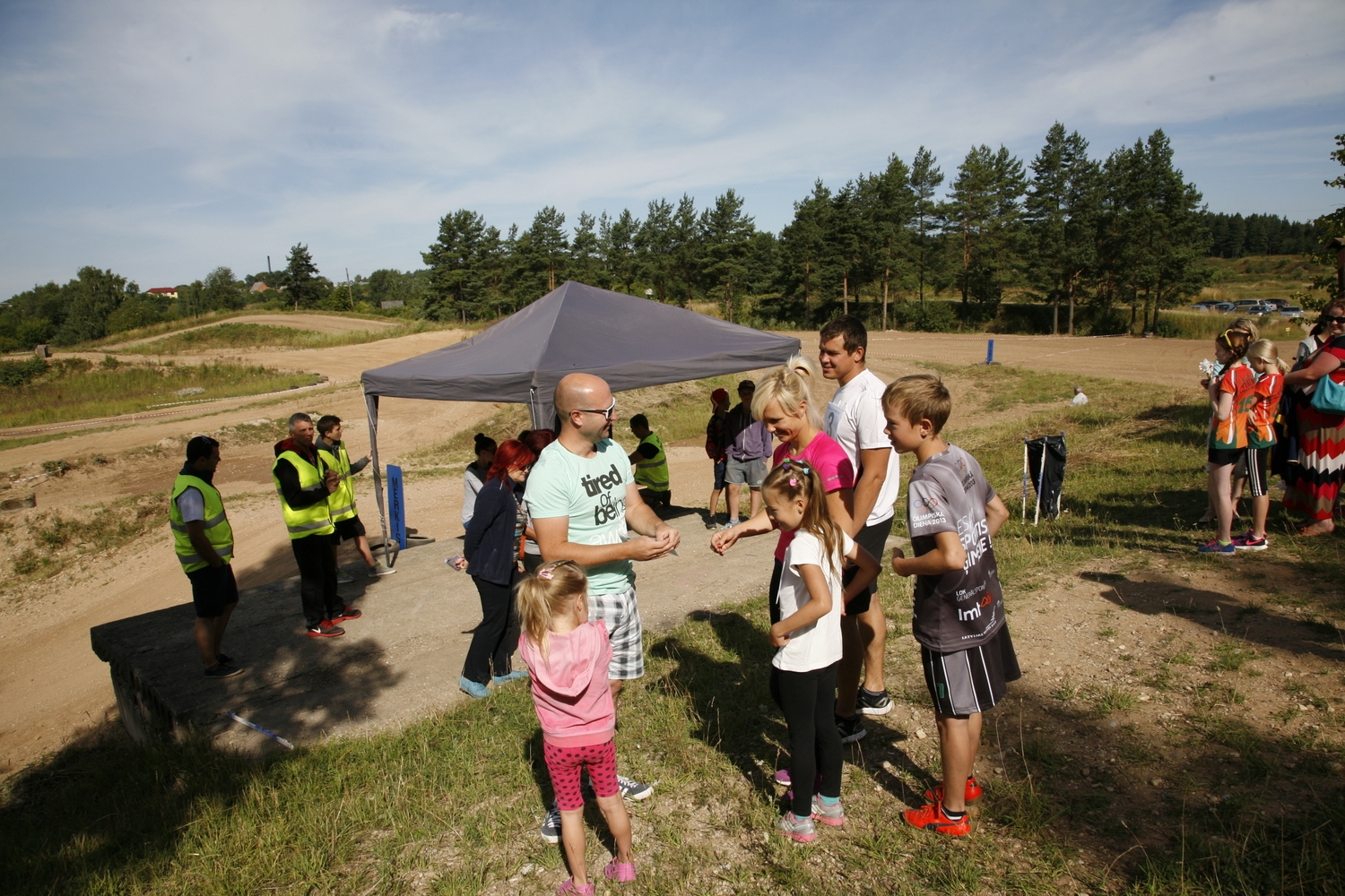 "Skrienam pēc smukuma!" pasākums ģimenēm Melnezera trasē