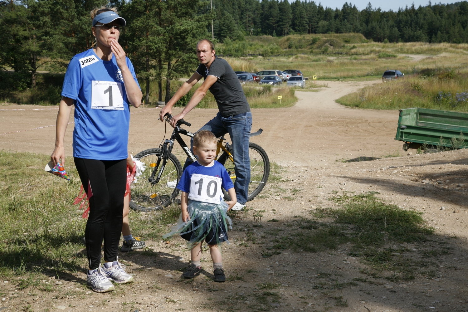 "Skrienam pēc smukuma!" pasākums ģimenēm Melnezera trasē