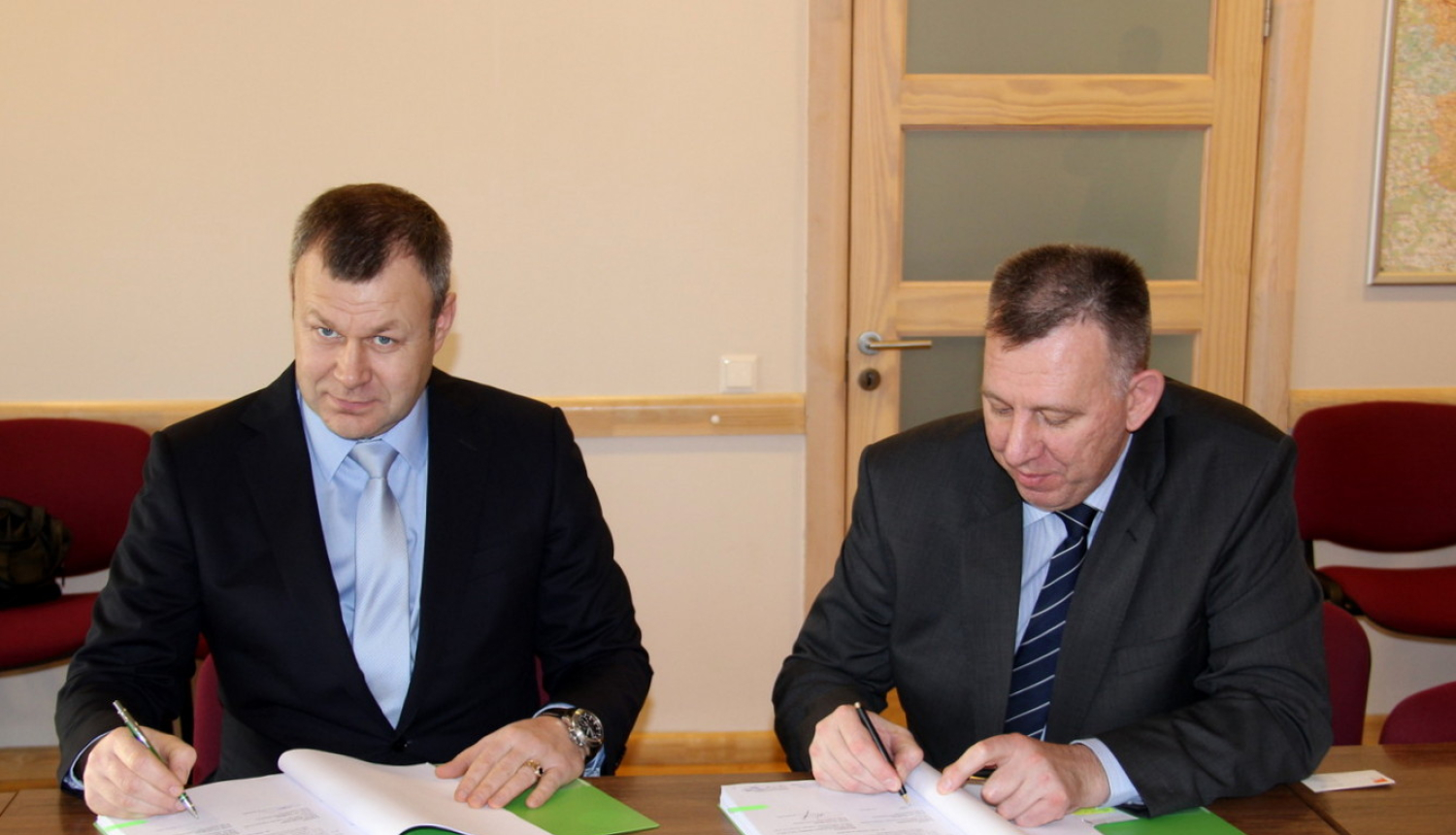 Parakstīts līgums par sporta zāles pie Tukuma 3.pamatskolas būvniecību