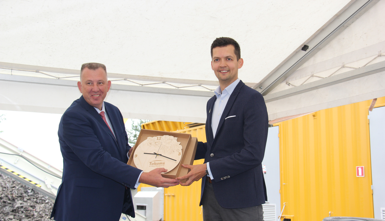 SIA “Eco Baltia vide” investē 2,6 miljonus EUR un Tukumā atver Baltijā modernāko riepu pārstrādes rūpnīcu