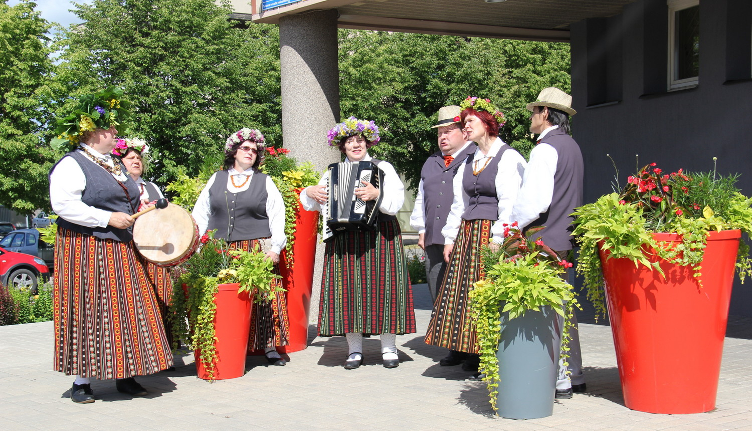 Tukuma novadā norisinājās VIII Ziemeļu un Baltijas valstu Dziesmu svētki