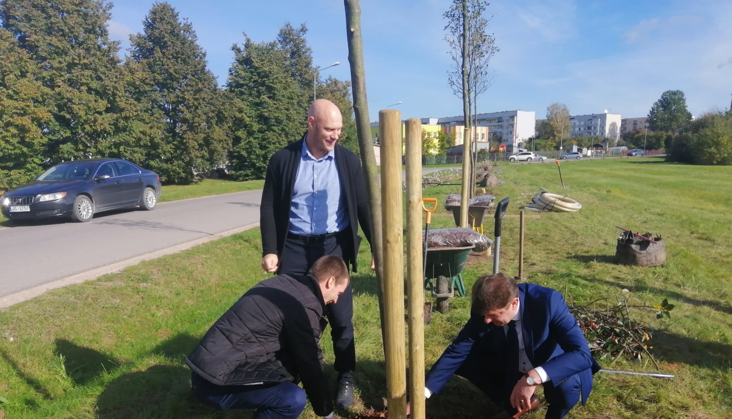 Tukumā, Pasaules talkas ietvaros, iestādīti jauni Laimes koki