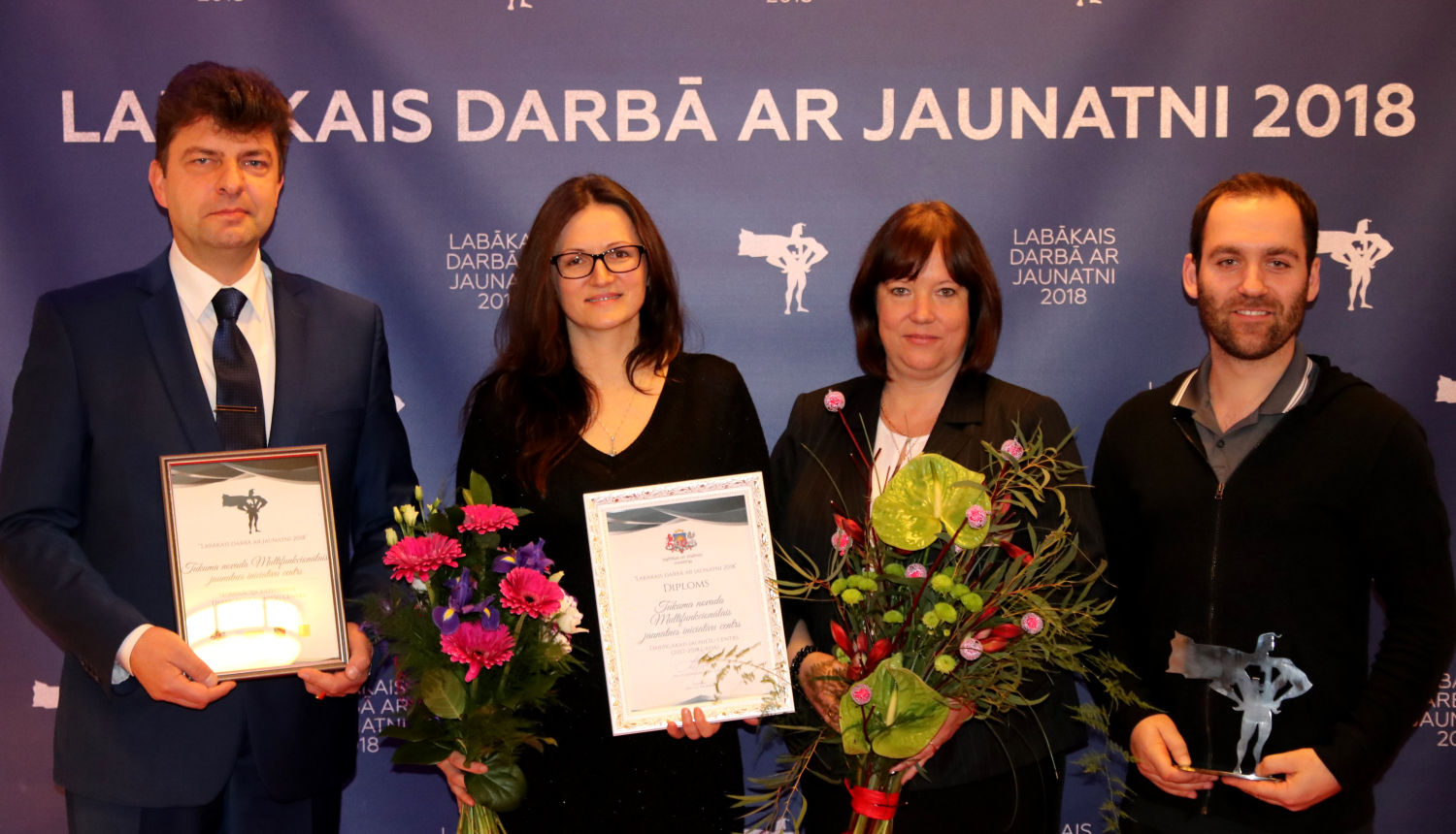 Tukuma MJIC saņem balvu "Labākais darbā ar jaunatni 2018"