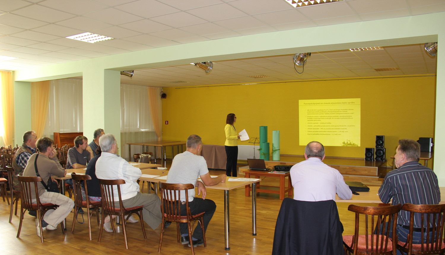 NOTIKUŠAS APSPRIEDES AR VIETĒJIEM UZŅĒMĒJIEM PAR PAŠVALDĪBAS AUTOCEĻU PĀRBŪVI TUKUMA NOVADA PAGASTU TERITORIJĀS