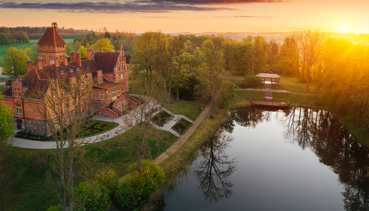 Jaunmoku pils dārza svētki