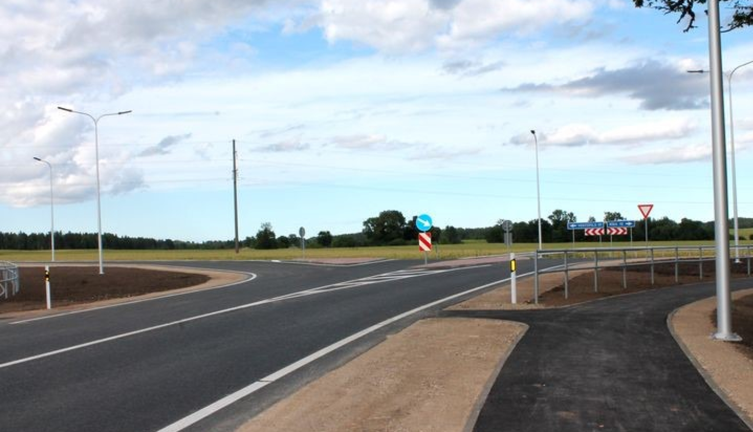 Par maksimālā braukšanas ātruma ierobežojumu Ventspils šosejas un Kandavas ceļa krustojumā 