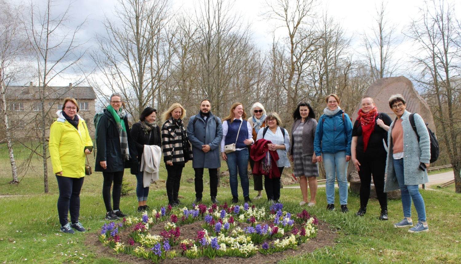 Biedriba kamenes Jaunpils