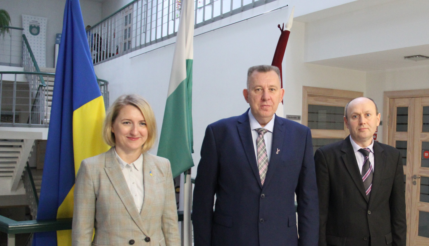 Tukuma novada Dome tiekas ar Ukrainas vēstniecības pārstāvjiem