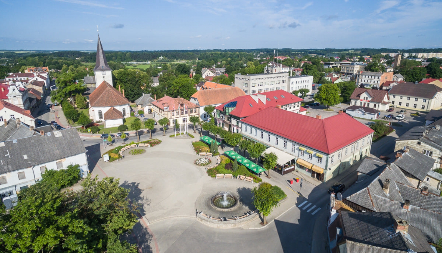 Aptauja Tukuma novada jauniešiem