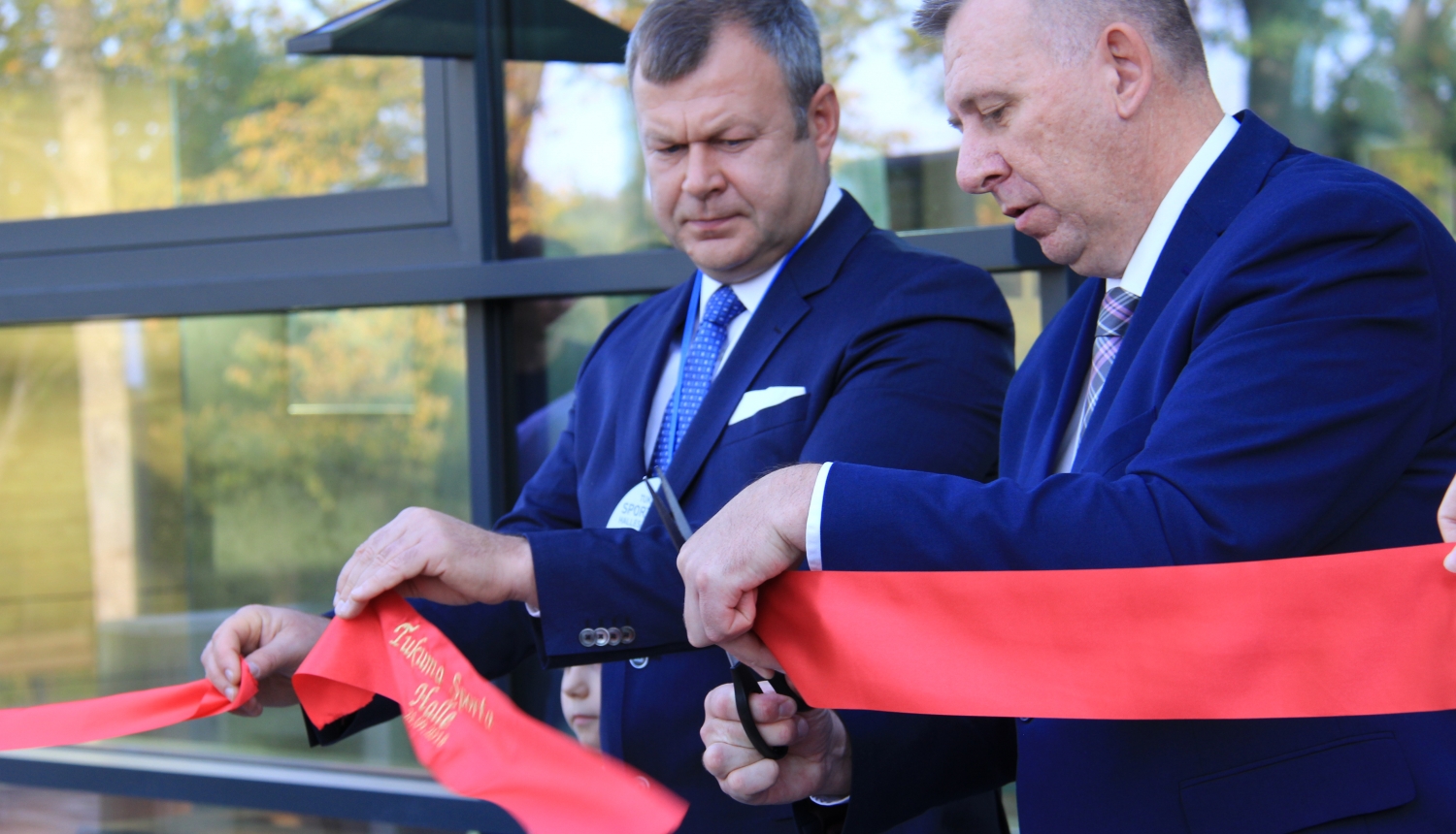 Tukuma Sporta halle ir svinīgi atklāta