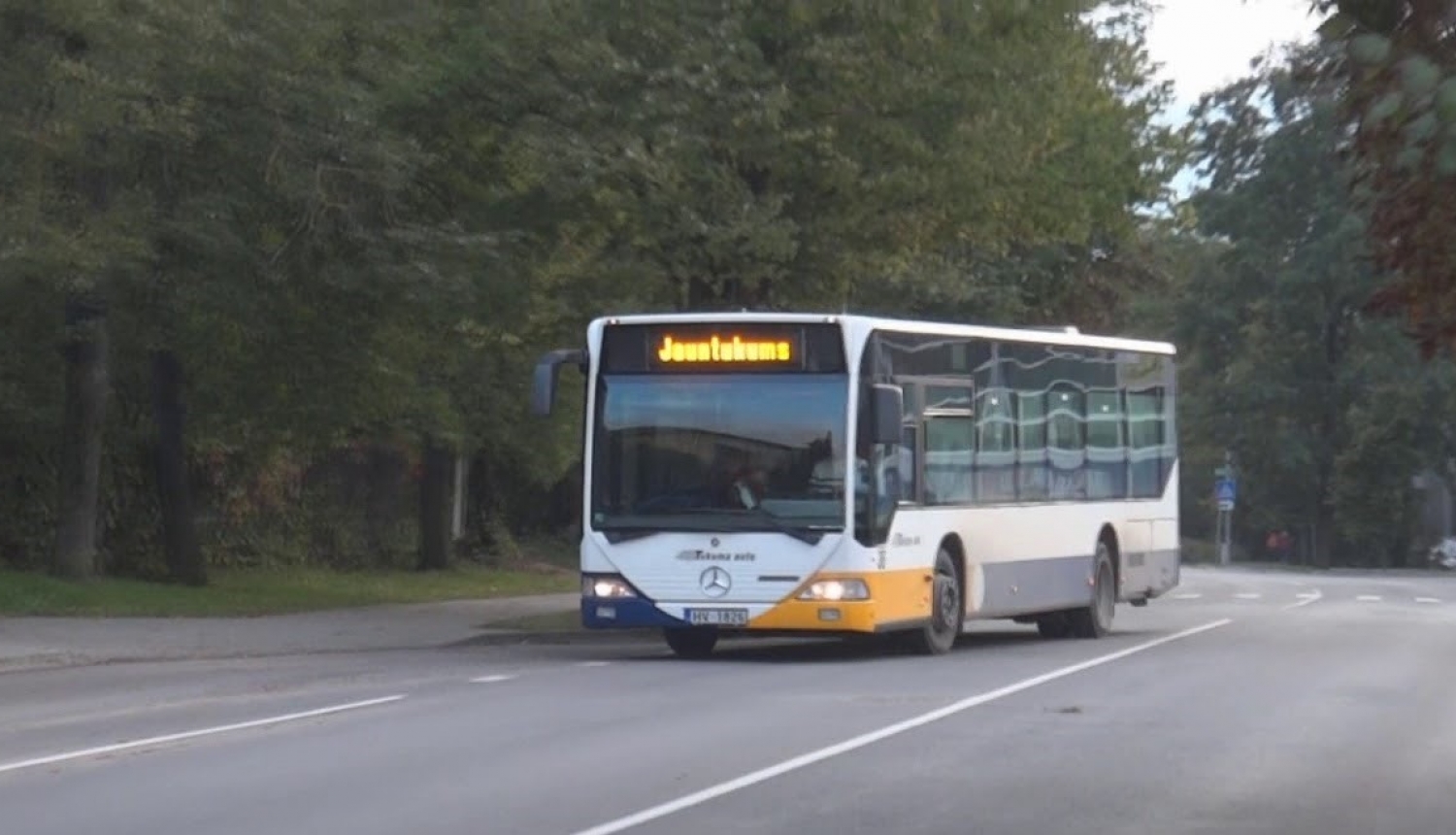 Ceļa remontdarbu dēļ autobusu reisu izpilde var kavēties